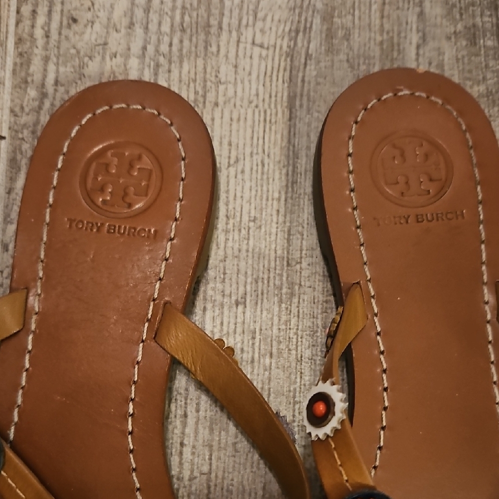 Tory Burch Brown and Red Sandals with Metallic Embellishments - Picture 2 of 4
